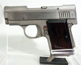 OMC Back-Up .380 / 9mm Kurz Pistol SN# E06180, , In Bianchi Leather Holster