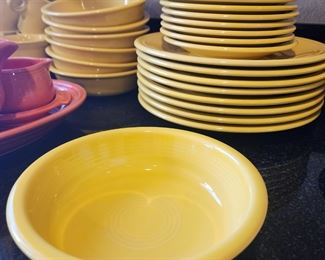 Fiesta Ware Medium Bowl - Daffodil Yellow