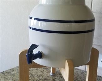 Water crock