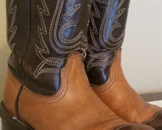 Kid's cowboy boots