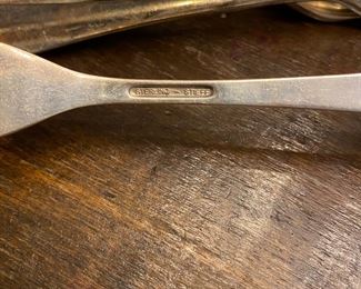 S2 - $1000. Stieff Sterling - no monogram. 8 salad forks, 8 dinner forks, 8 small spoons, 8 knives. 1128 grams + 4 oz. 