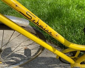 $100 - Ladies Vintage Schwinn Cruiser