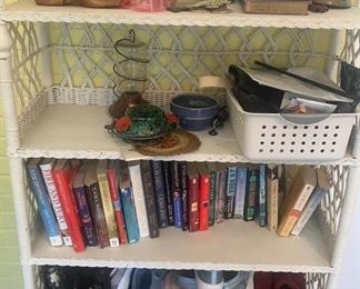 Lot 60 | CONTENTS ON SHELVES (CABINET NOT INCLUDED)
