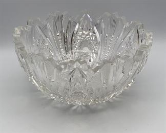 Lot 69 | CUT CRYSTAL BOWL 8 INCH HEAVY INTRICATE
