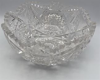 Lot 72 | VINTAGE CUT CRYSTAL BOWL 8 INCH AS FOUND
