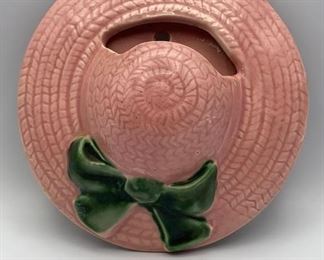 Lot 76 | VINTAGE WALL POCKET VASE CERAMIC PINK HAT
