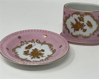 Lot 126 | ROSE D’OR PORCELAIN CIGARETTE HOLDER & BOWL 3409
