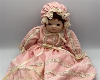 Lot 132 | VINTAGE GRACE PUTNAM BABY DOLL
