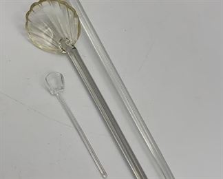 Lot 146 | VINTAGE GLASS BARWARE SWIZZLE STICK SPOONS SALT
