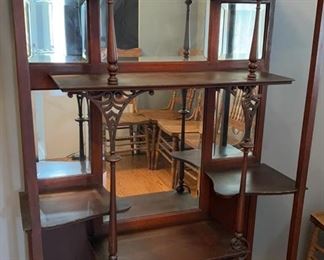 Lot 171 | ANTIQUE MAHOGANY MIRRORED DISPLAY CURIO SHELF
