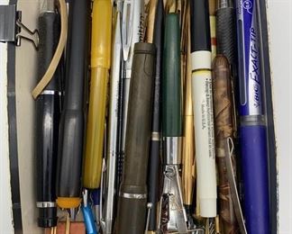 Lot 222 | PENS PENCILS VINTAGE PEN LOT INCL CROSS
