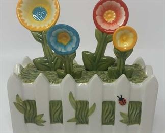 Lot 243 | TEMPTATIONS FLORAL CERAMIC MEASURING SPOONS
