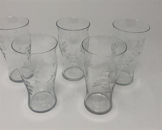 Lot 254 | DEPRESSION ETCHED GLASSES (5)
