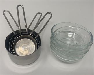 Lot 278 | STAINLESS STEEL MEASURING CUPS & GLASS RAMEKINS
