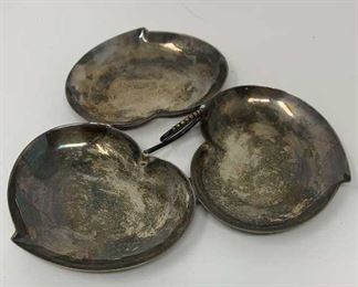 Lot 313 | ANTIQUE TRI PLATED SERVING DISH
