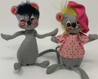 Lot 322 | 1960S ANNALEE 7IN MOUSE DOLLS MICE DOLL MOBILITEE
