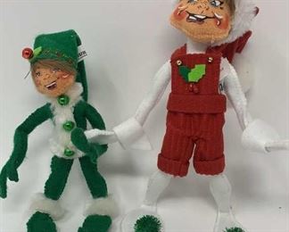 Lot 347 | ANNELEE CHRISTMAS ELVES ELF DOLL DOLLS PAIR
