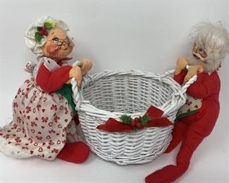 Lot 359 | ANNALEE SANTA & MRS CLAUS WICKER BASKET CHRISTMAS
