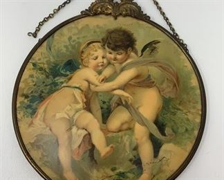 Lot 381 | ANTIQUE CLASSICAL SCENE ROUND WALL HANGING
