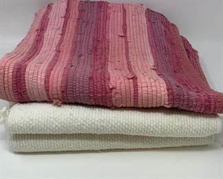 Lot 397 | PINK & CREAM LINEN KNITTED RUGS LOT
