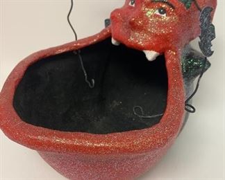 Lot 424 | VINTAGE HALLOWEEN DEVIL TRICK-O-TREAT BASKET
