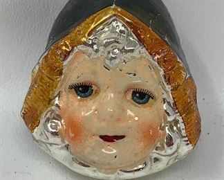 Lot 455 | VINTAGE GLASS GIRL FACE ORNAMENT CHRISTMAS
