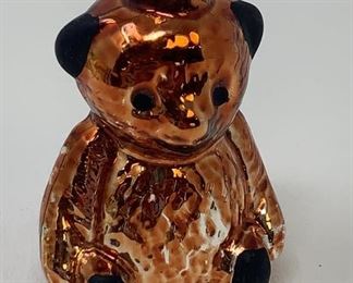 Lot 460 | VINTAGE GLASS BROWN BEAR ORNAMENT
