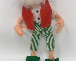 Lot 464 | ANNALEE MOBILITEE LEPRECHAUN GNOME DOLL FIGURE
