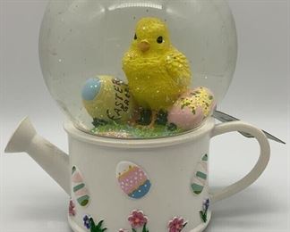 Lot 539 | EASTER CHICK MUSICAL SNOWGLOBE WATERING CAN
