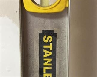 Lot 537 | 4’ STANLEY LEVEL TOOL DRYWALL
