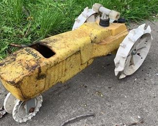 Lot 561 | VTG NELSON CAST IRON RAIN TRAIN TRACTOR SPRINKLER
