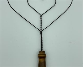 Lot 579 | ANTIQUE RUG BEATER SHORT SMALL WIRE WOOD

