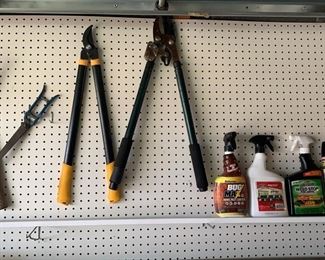 Lot 634 | GARDEN CLIPPERS / SHEARS & WEED/PEST CHEMICALS
