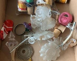Lot 644 | VINTAGE SEWING THREAD & KNICK-KNACKS
