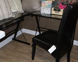 A 3 pieces corner desk w/ glass top