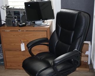 Ergonomic black desk chair