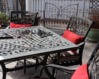 Hampton Bay 5-piece Patio Set