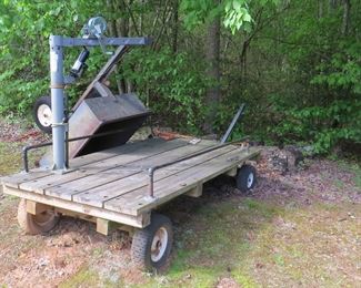 Yard Cart With Lift Arm