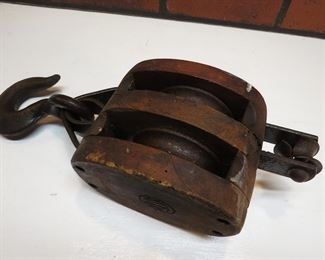 Block & Tackle - Vintage
