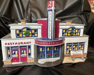 Department 56 Christmas Village