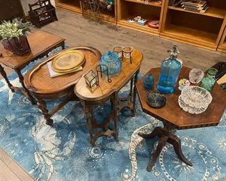 Side tables, glass collectibles 
