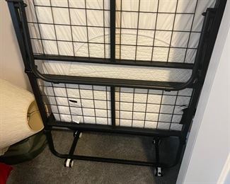 Fold up stow away bed 