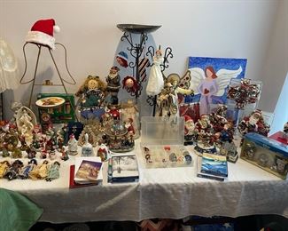 The Christmas room!! 