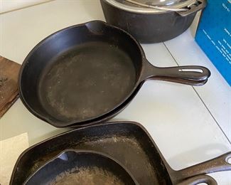 Wagner dutch oven with glass lid (like new)