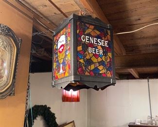 lighted and moving beer light, as is