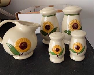 Shawnee Pottery sunflower