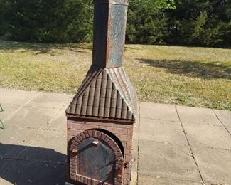 chiminea/ pizza oven