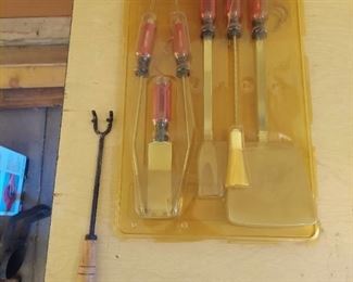 Craftsman grill tools