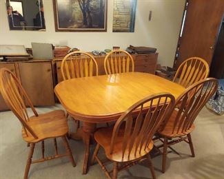 Dining Table with (2) 12" Butterfly Leaves and 6 Chairs