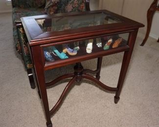 Another curio table